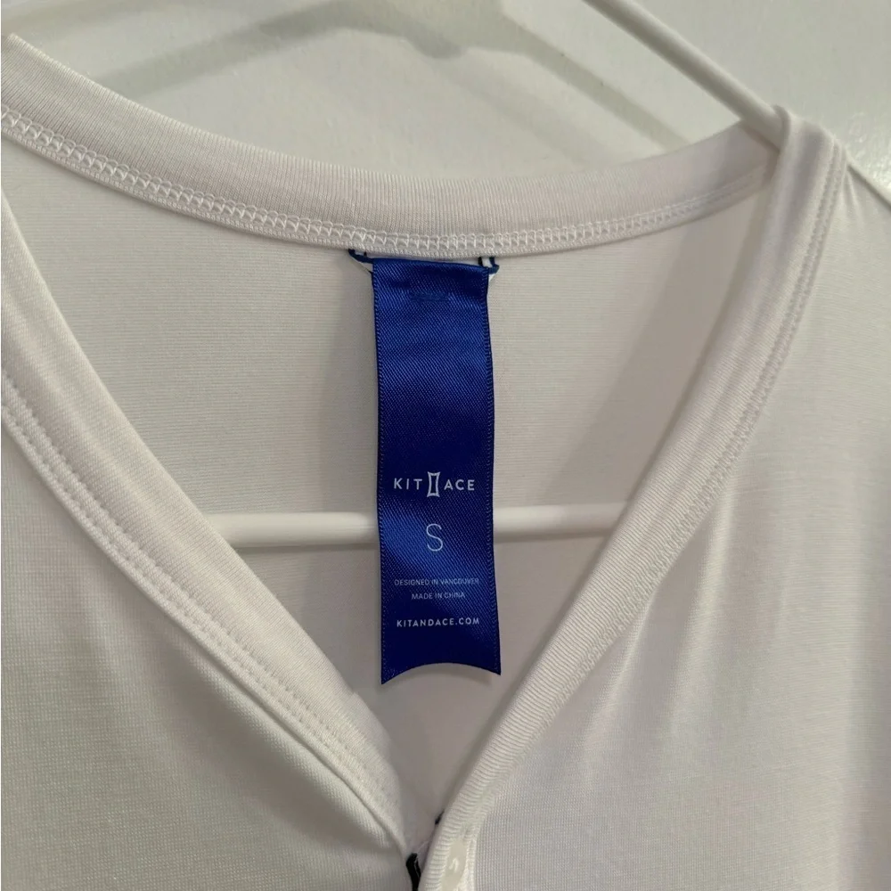 Kit and Ace Tech Henley Short Sleeve White Small